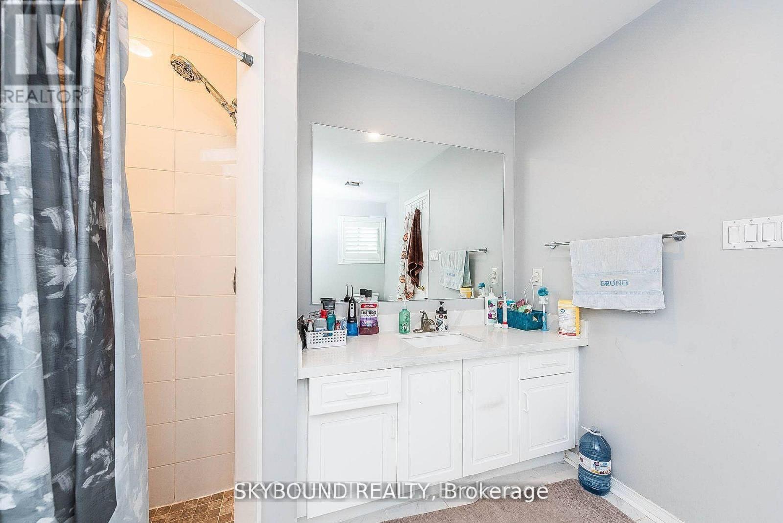 66 SKYLARK DRIVE - 20