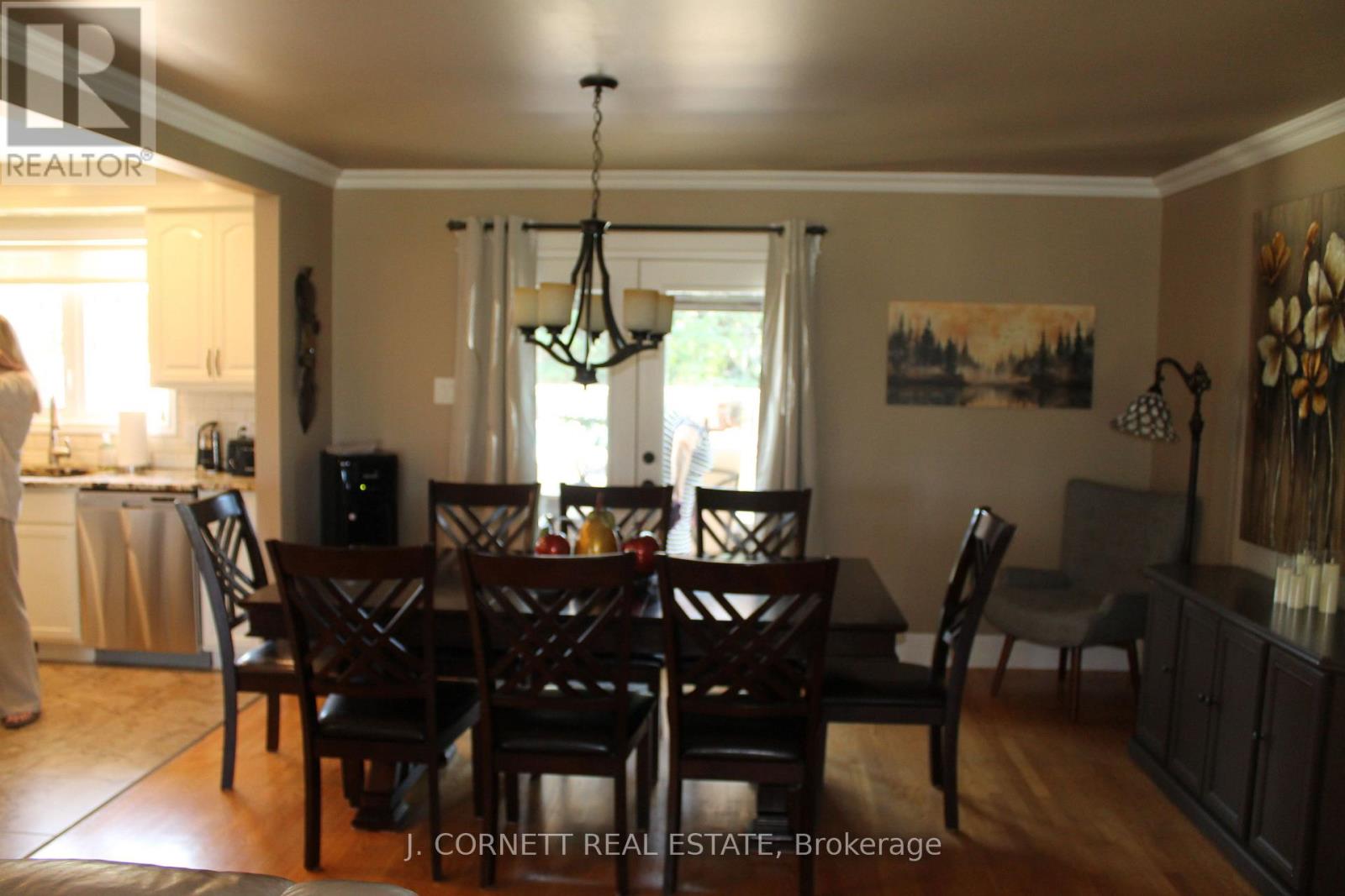 3270 SUNNYVIEW AVENUE N - 15