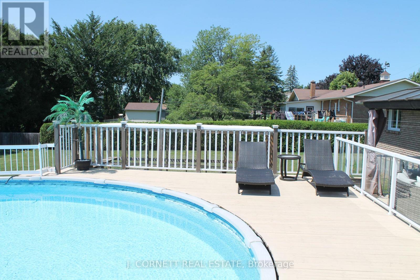 3270 SUNNYVIEW AVENUE N - 36