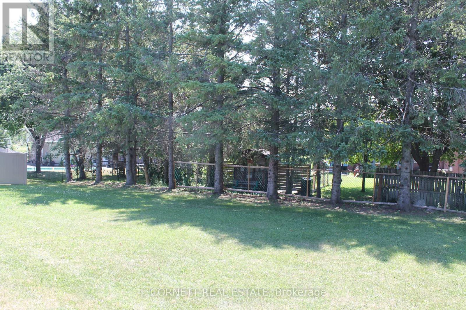3270 SUNNYVIEW AVENUE N - 44