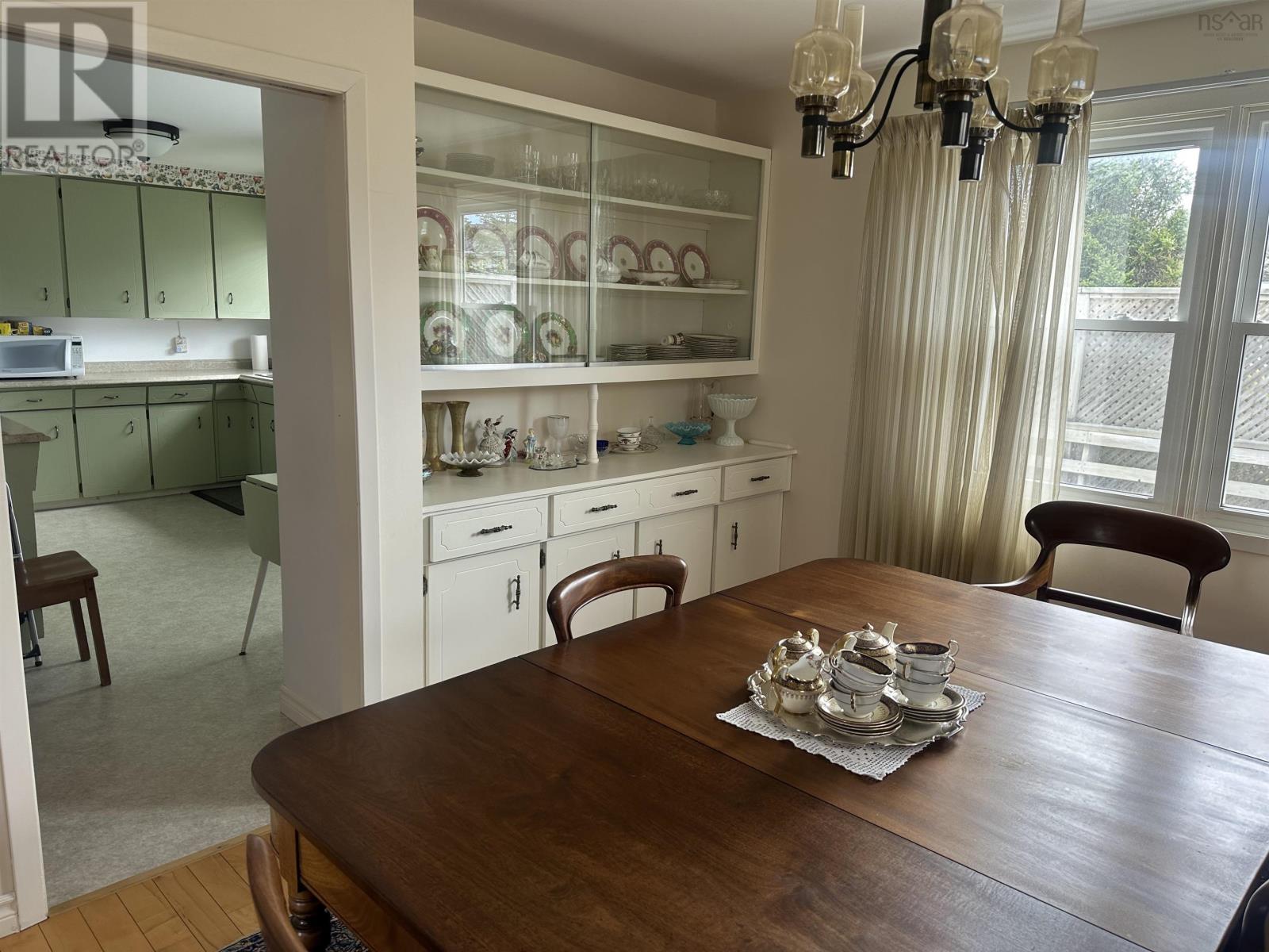 11 MacQuarrie Drive - 17