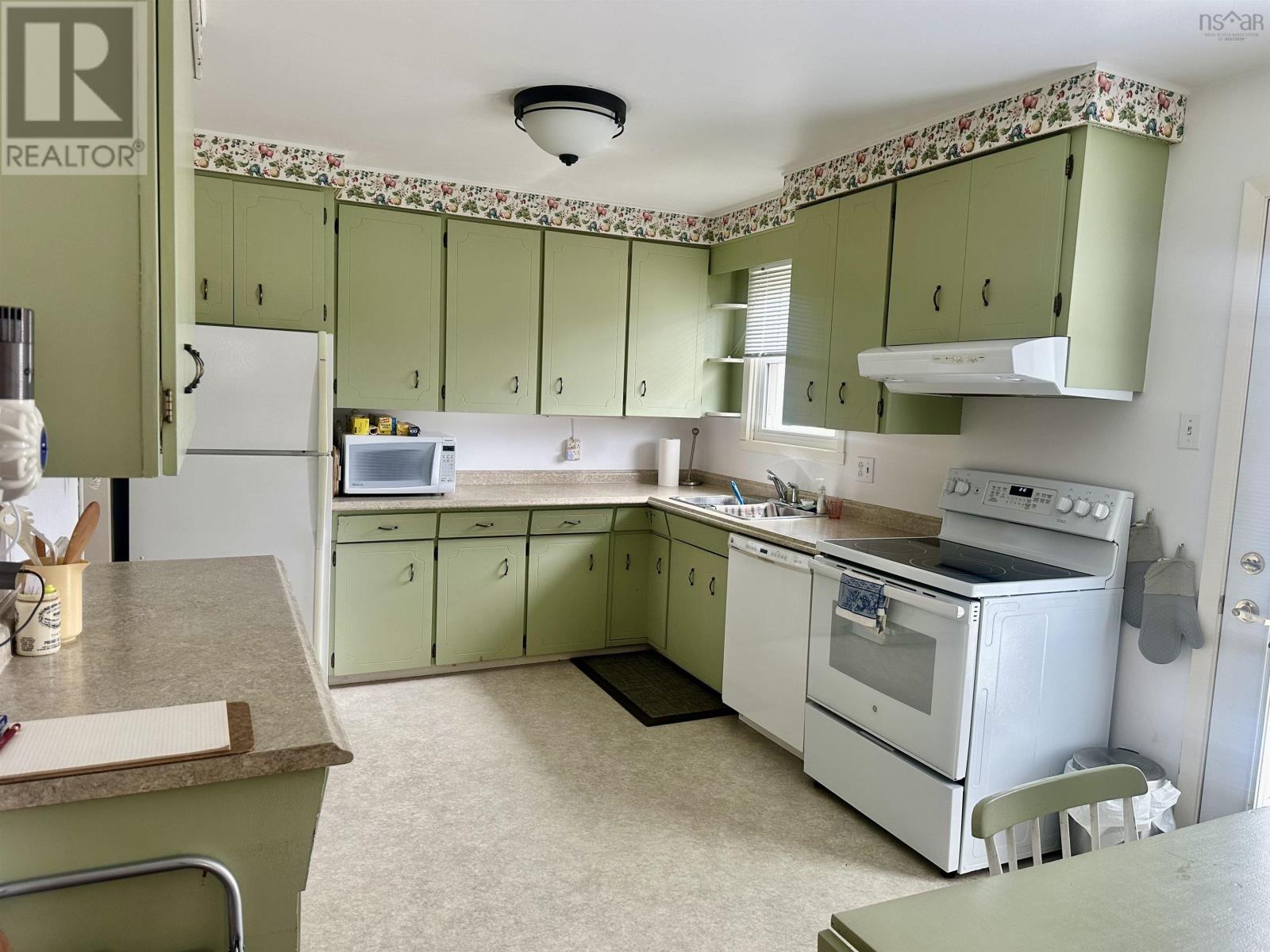 11 MacQuarrie Drive - 19