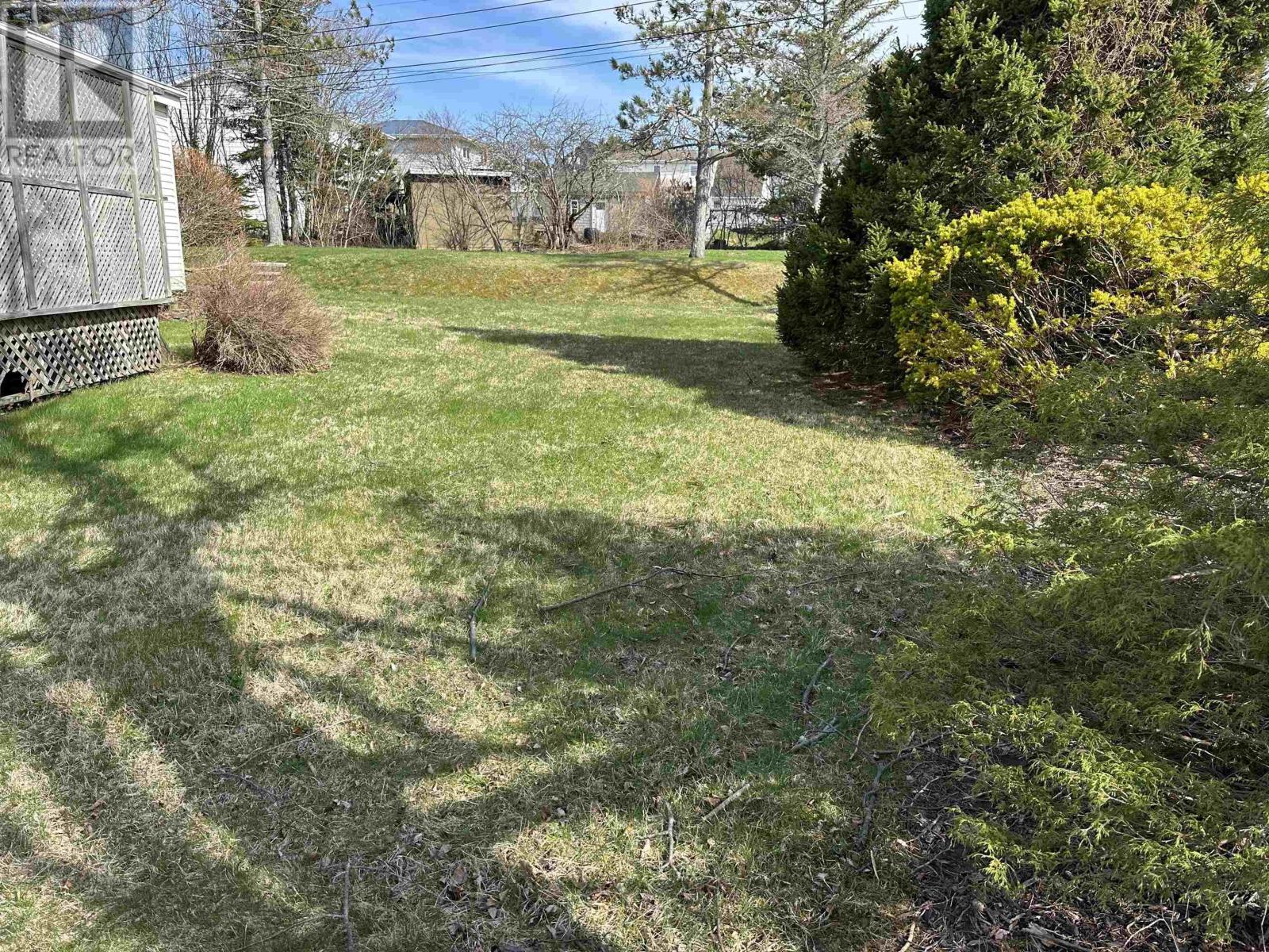 11 MacQuarrie Drive - 39