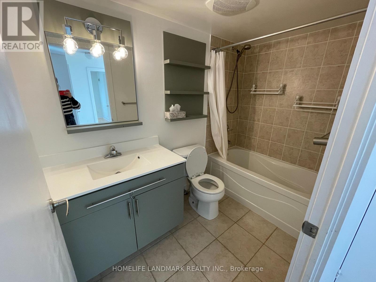 #2303 80 WESTERN BATTERY ROAD - 13