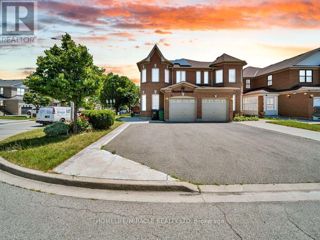 55 SECORD CRESCENT - 1