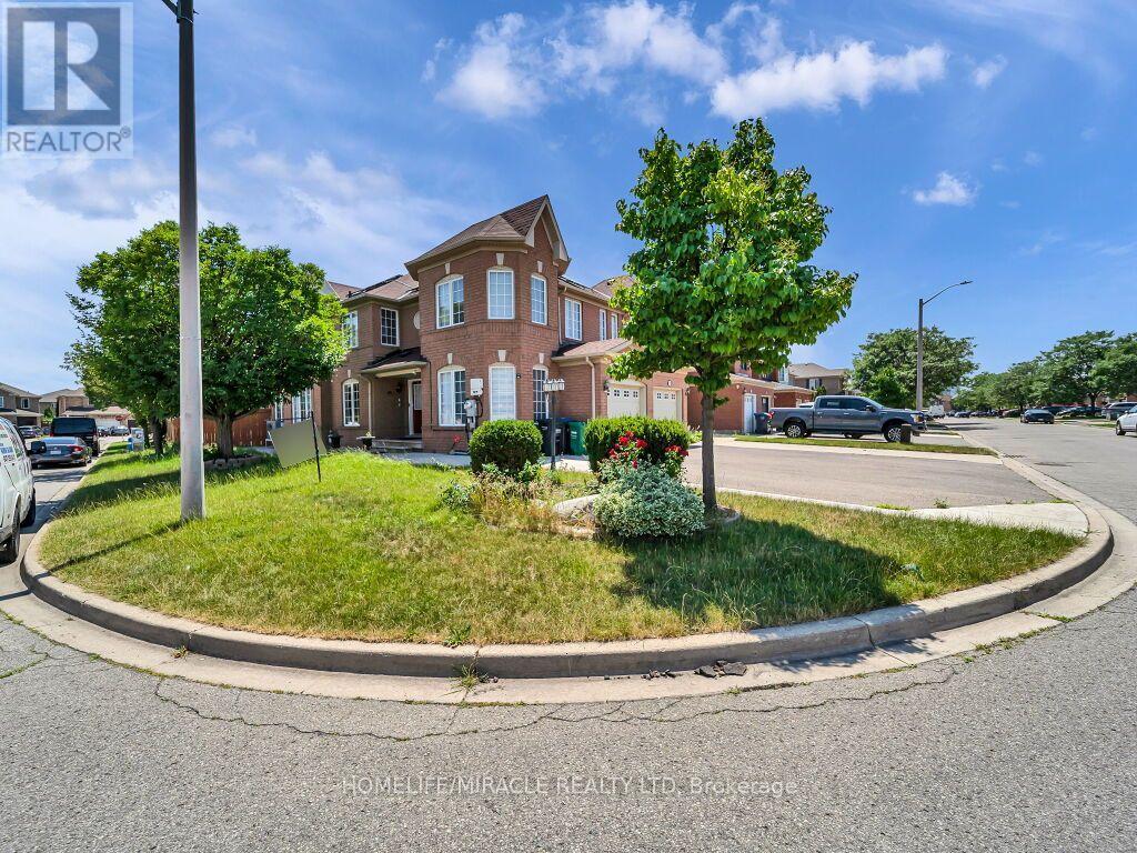55 SECORD CRESCENT - 2
