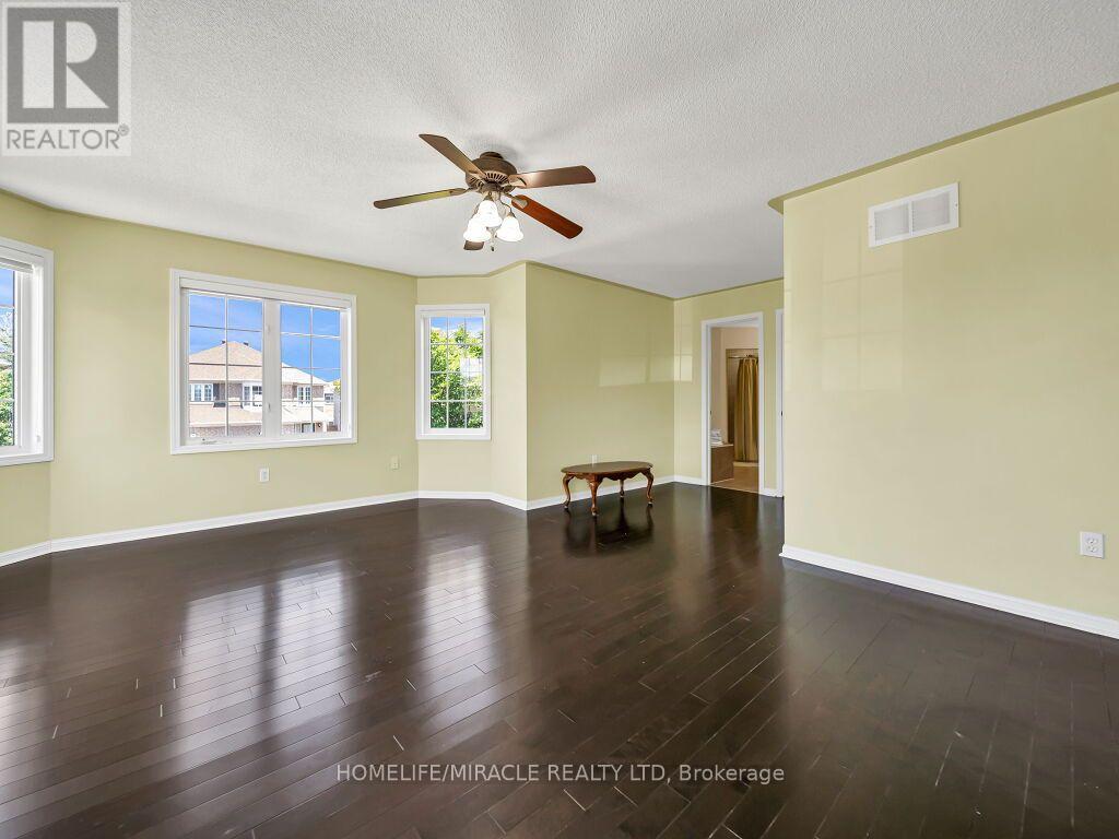 55 SECORD CRESCENT - 25