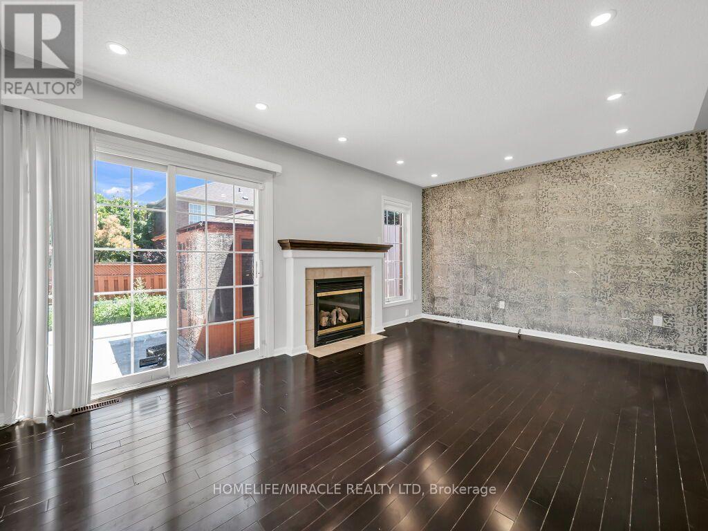 55 SECORD CRESCENT - 21