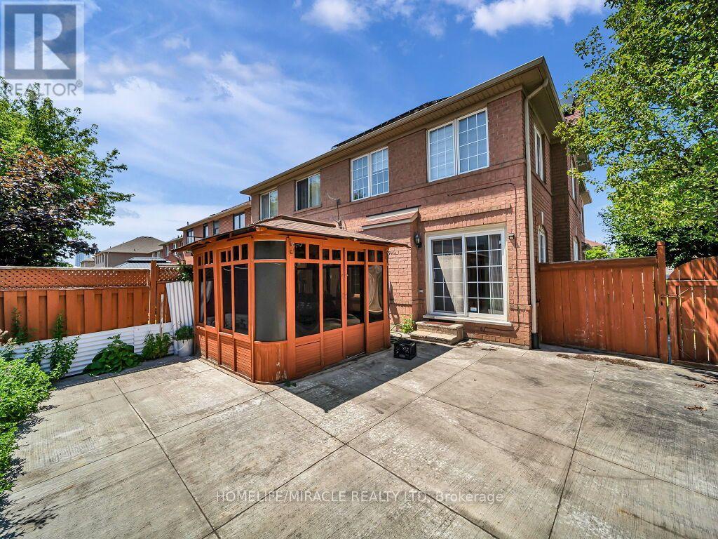 55 SECORD CRESCENT - 46