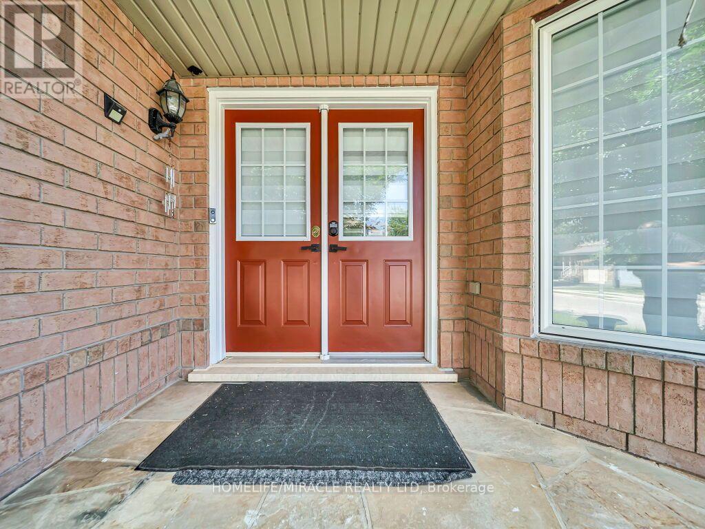 55 SECORD CRESCENT - 6