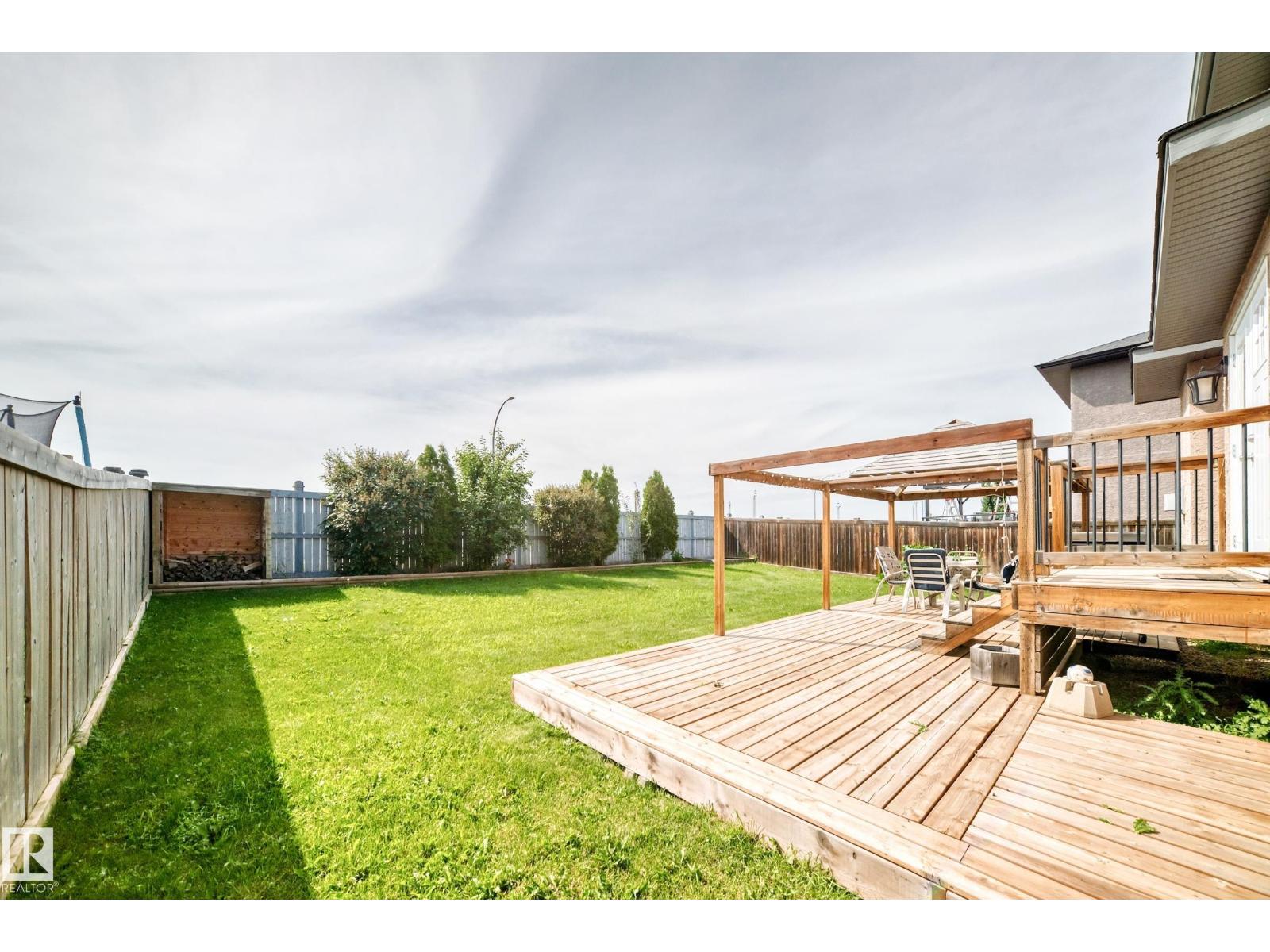 108 HOULE DR - Image 23