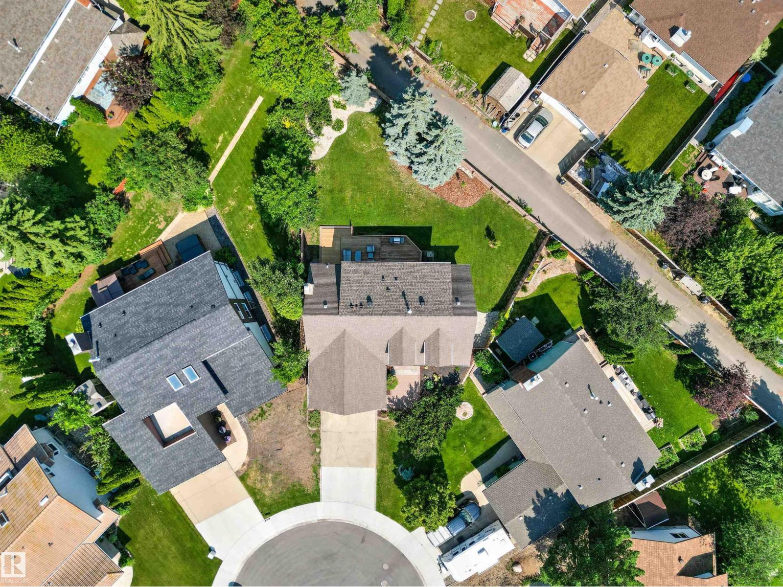 17532 55 AV NW - 2