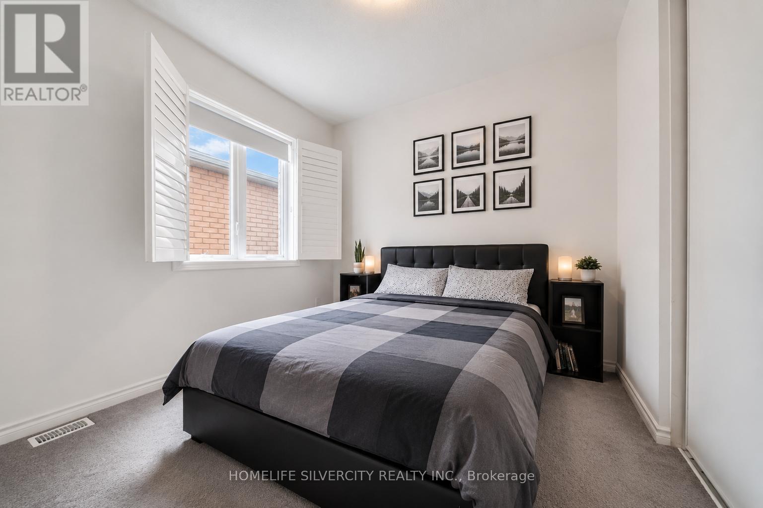 124 BENHURST CRESCENT - 23