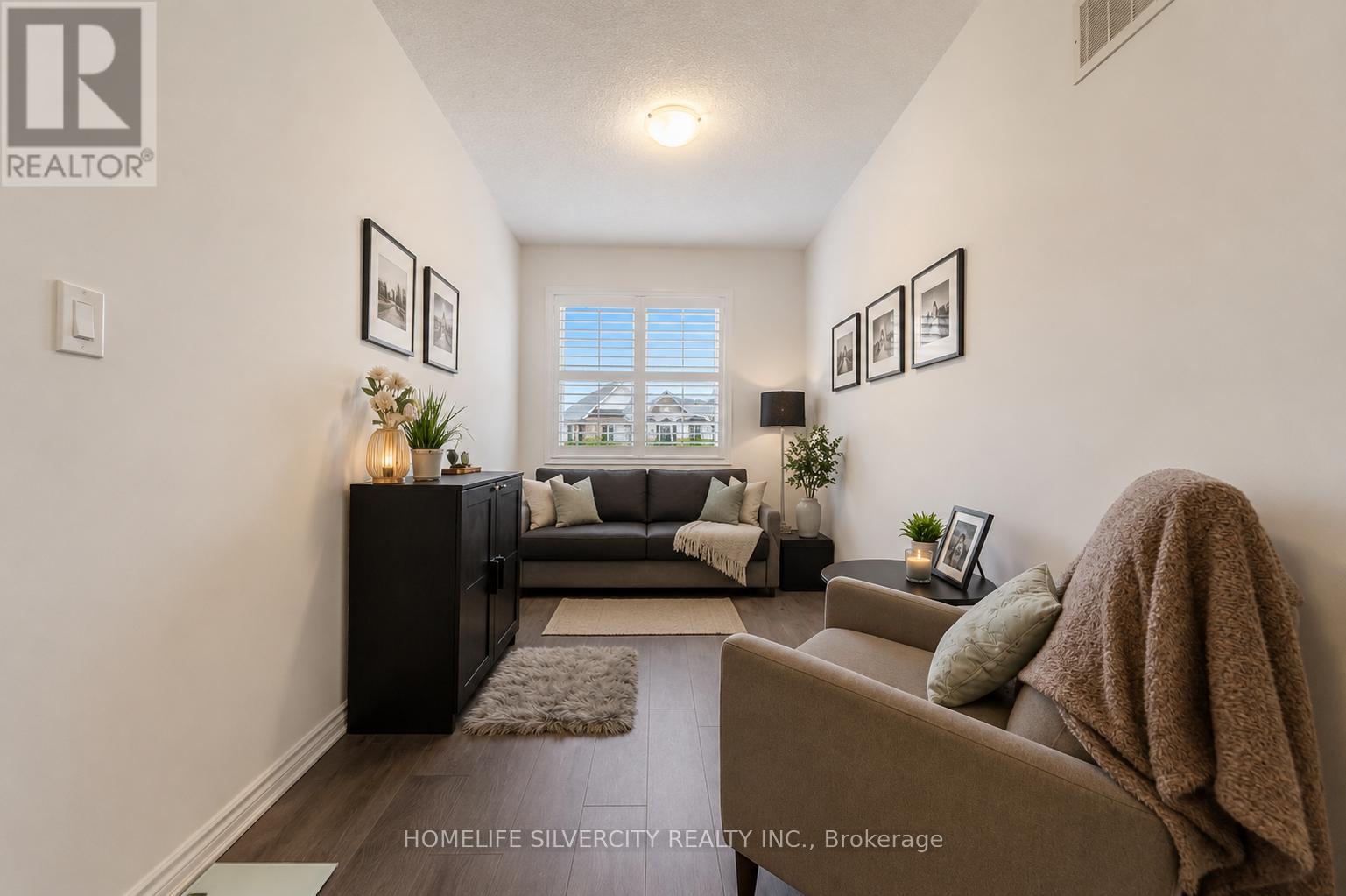 124 BENHURST CRESCENT - 25