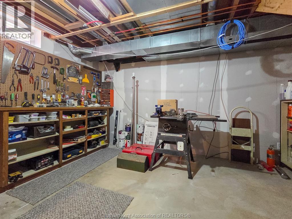 93 GREGORY DRIVE - 29