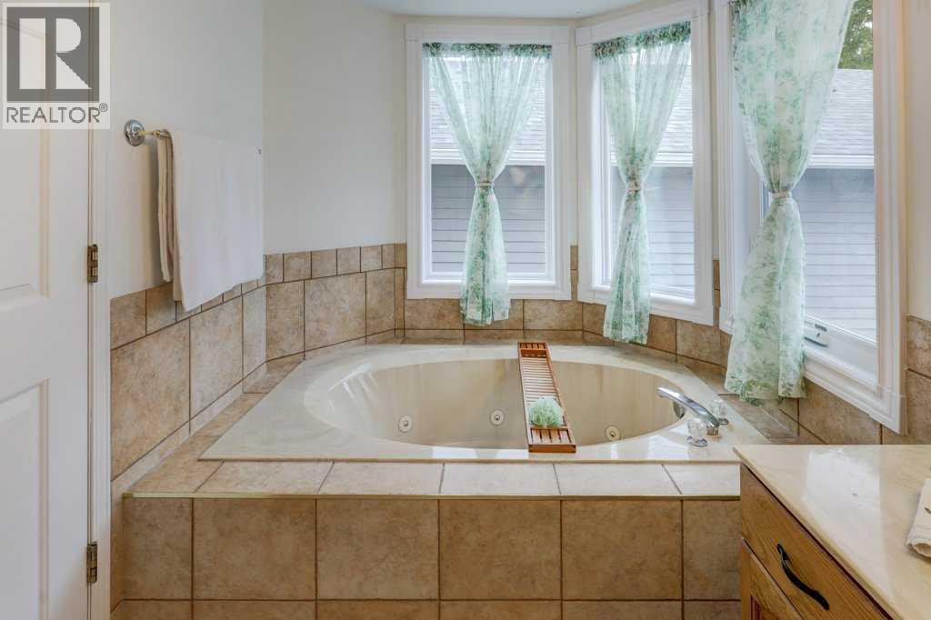 64 Santana Hill NW - 17
