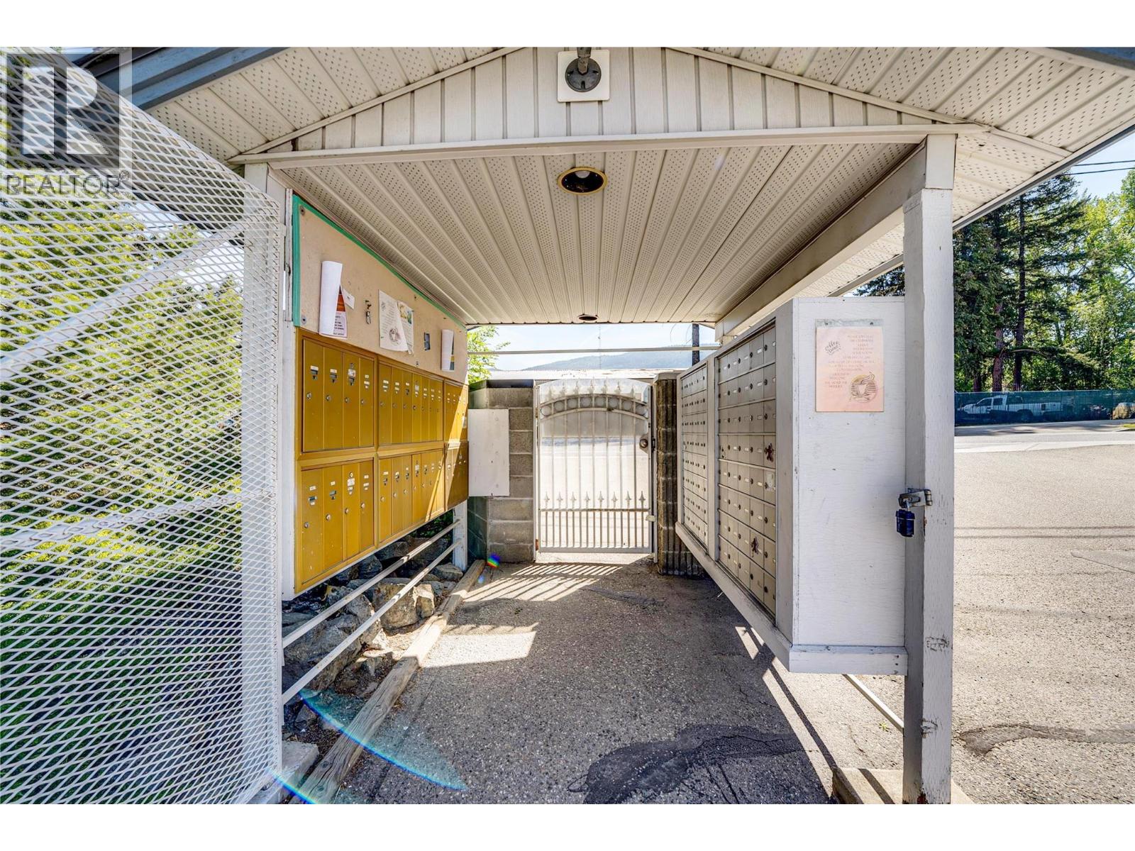 #57 4740 20 Street - 66