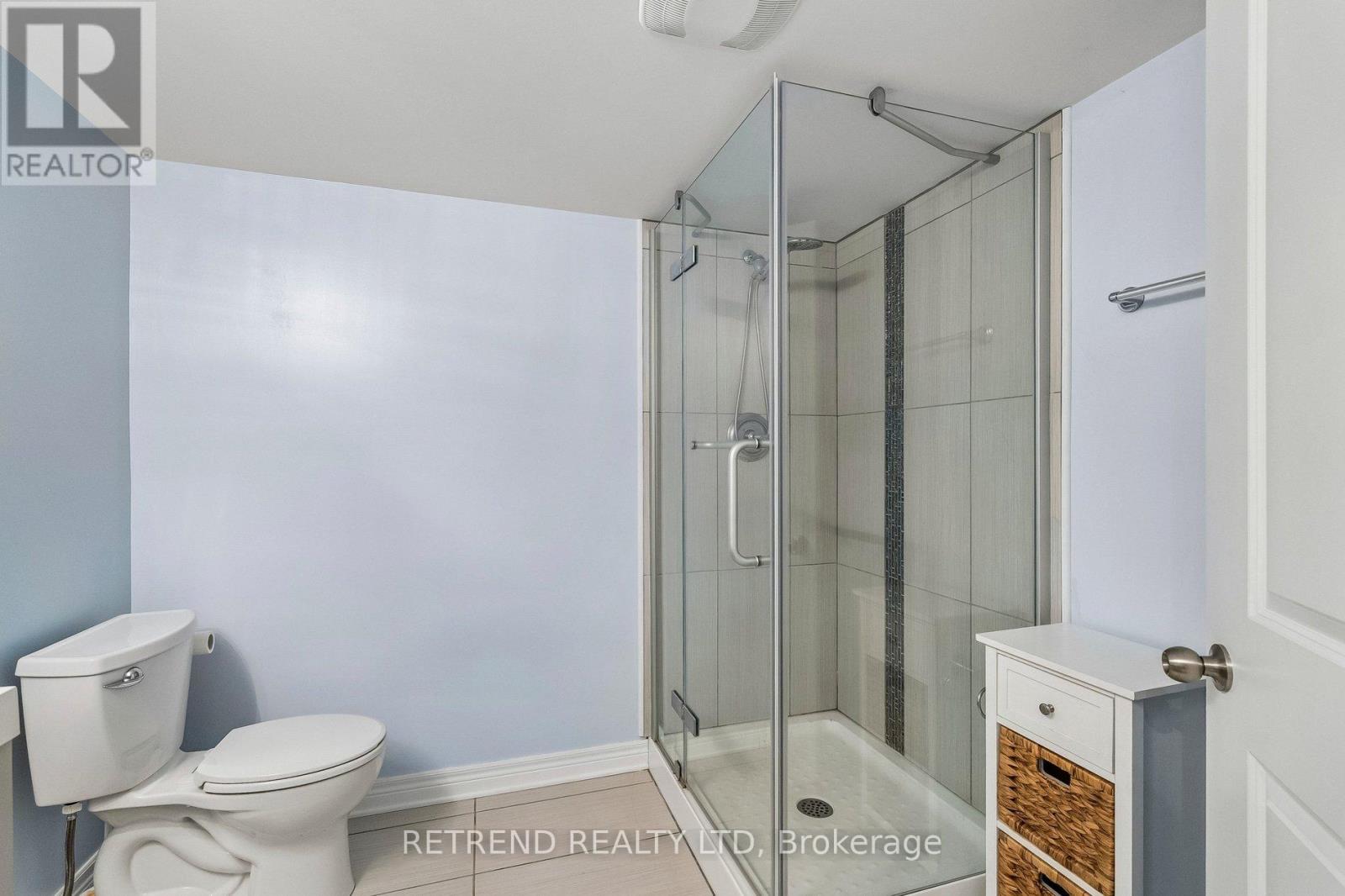73 VIDEL CRESCENT N - Image 36