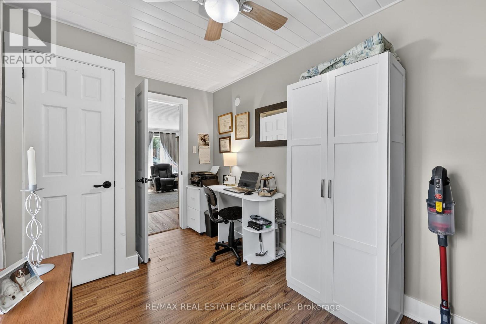 17 MCCLURE LANE - 23