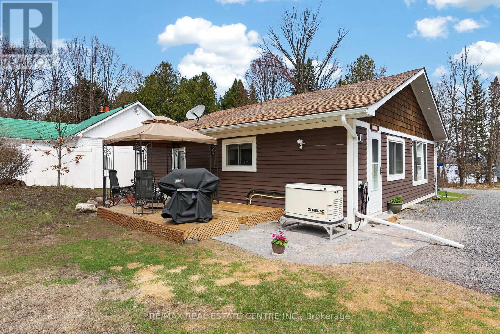 17 MCCLURE LANE - 35