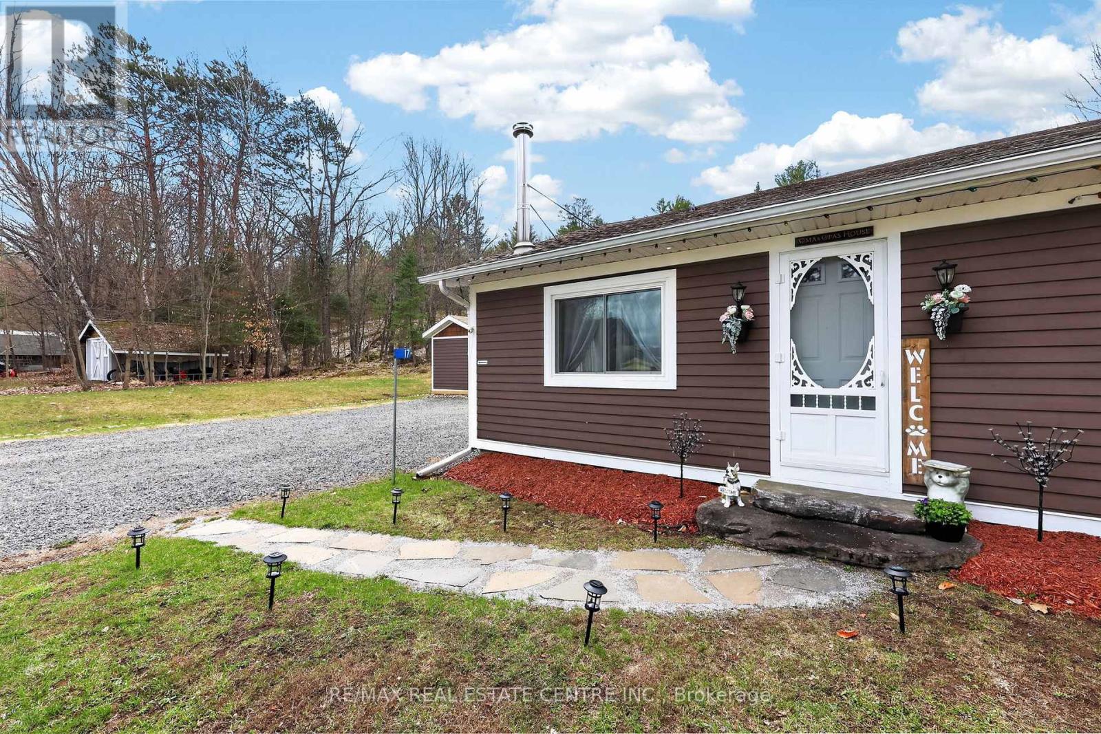 17 MCCLURE LANE - 8