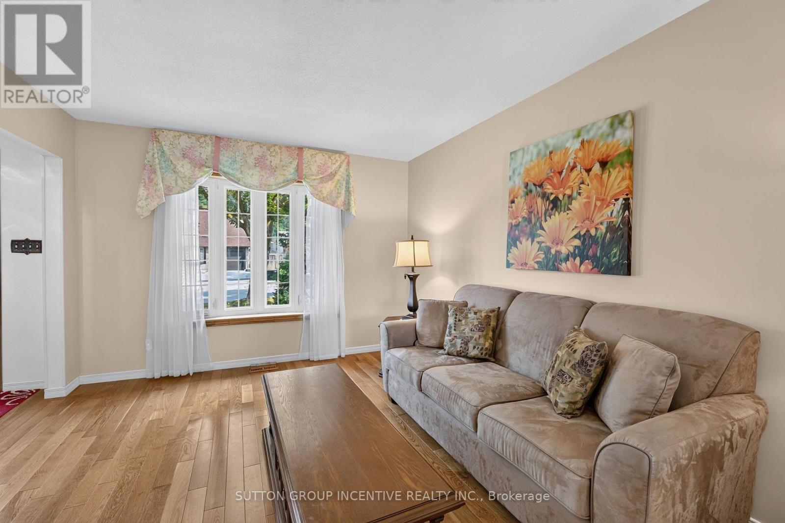 63 HEATHER STREET - Image 4