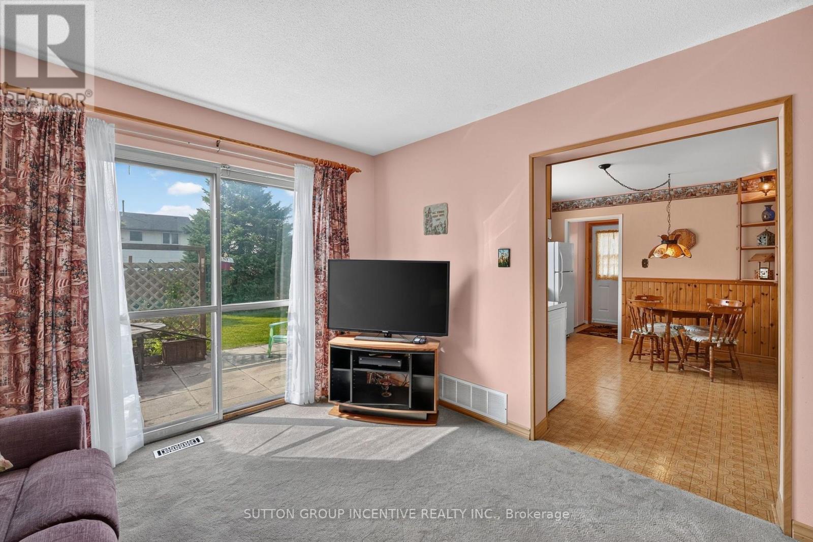 63 HEATHER STREET - Image 11