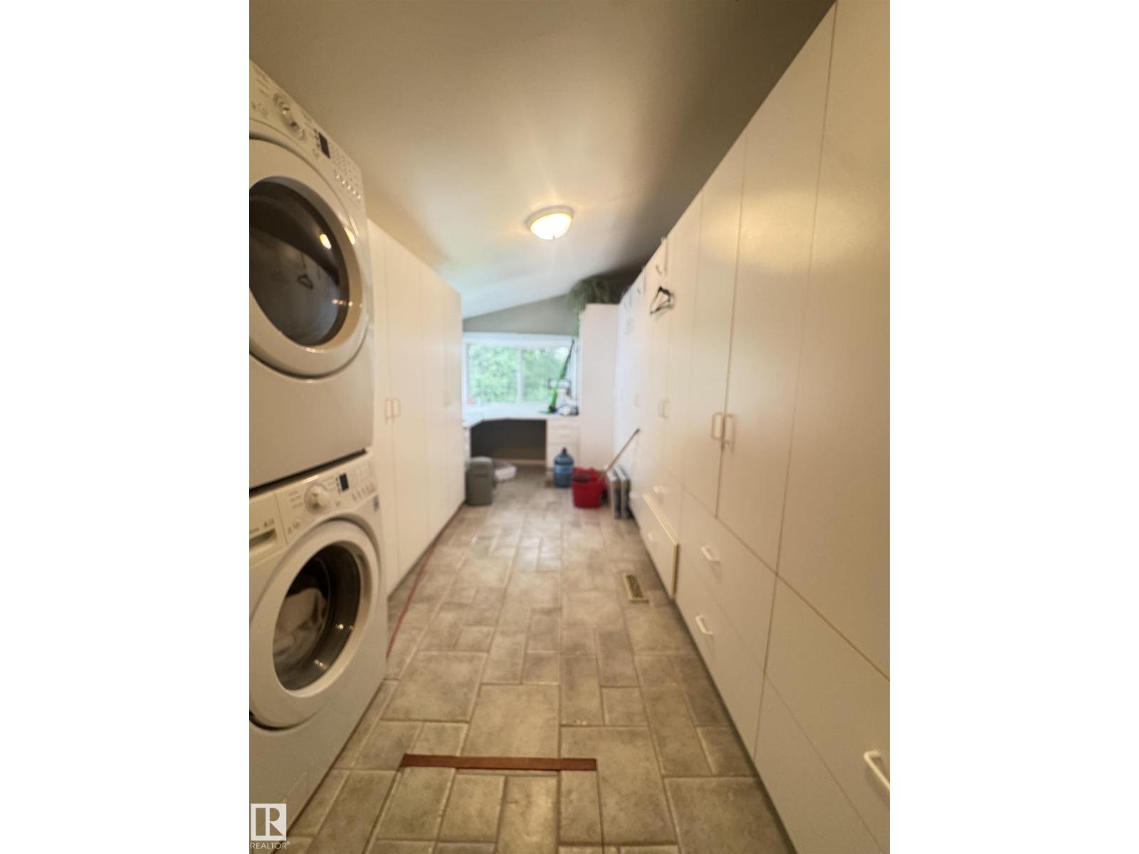 5224 50 AV - Image 26