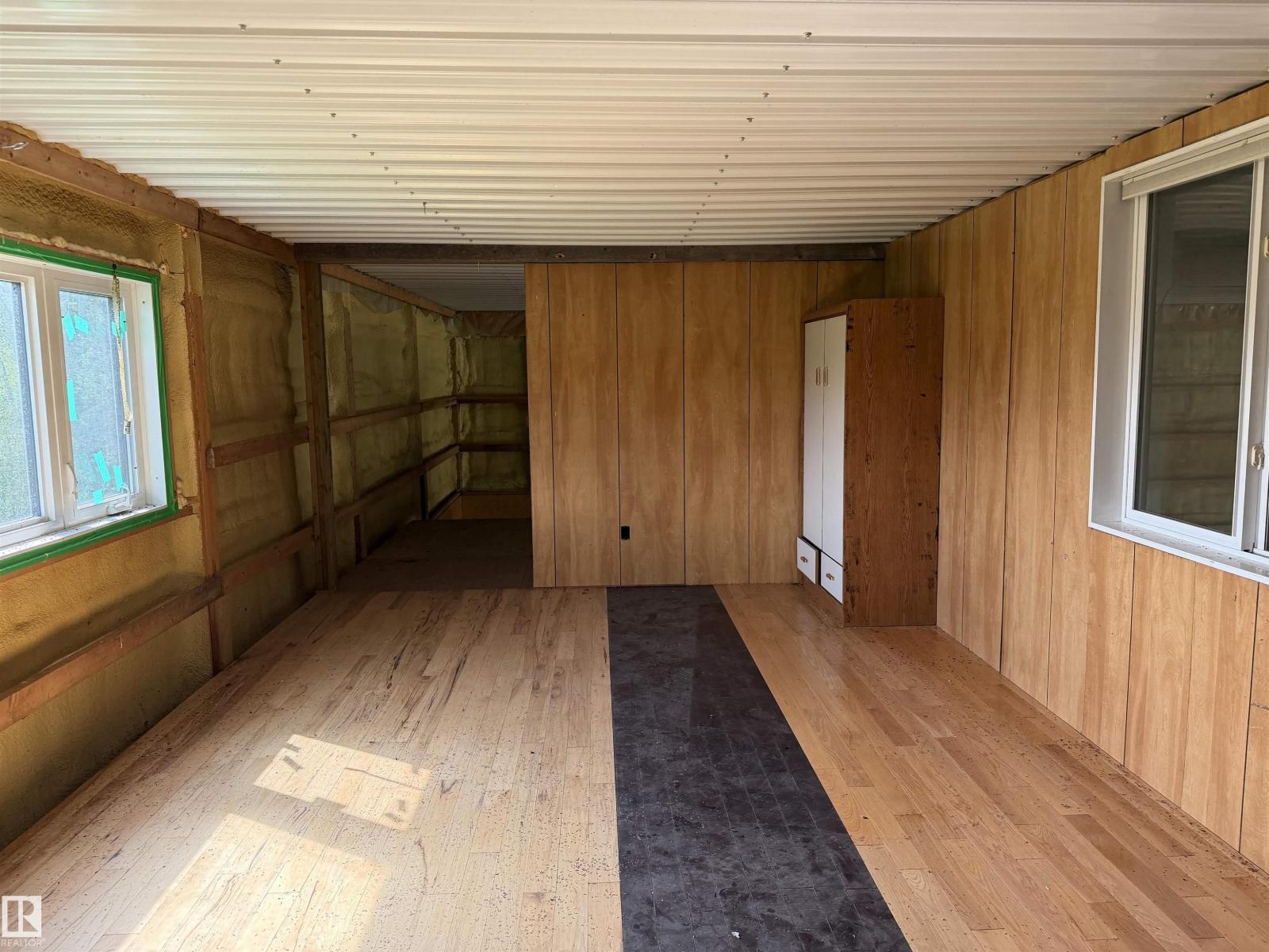 274043 TWP ROAD 480 - Photo 12