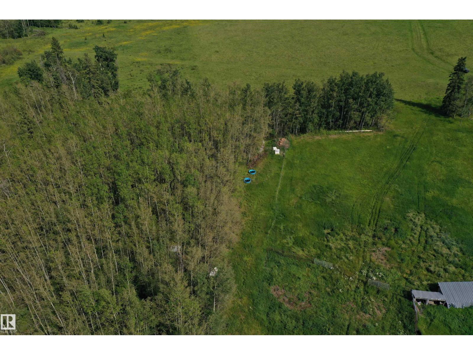 274043 TWP ROAD 480 - Photo 9