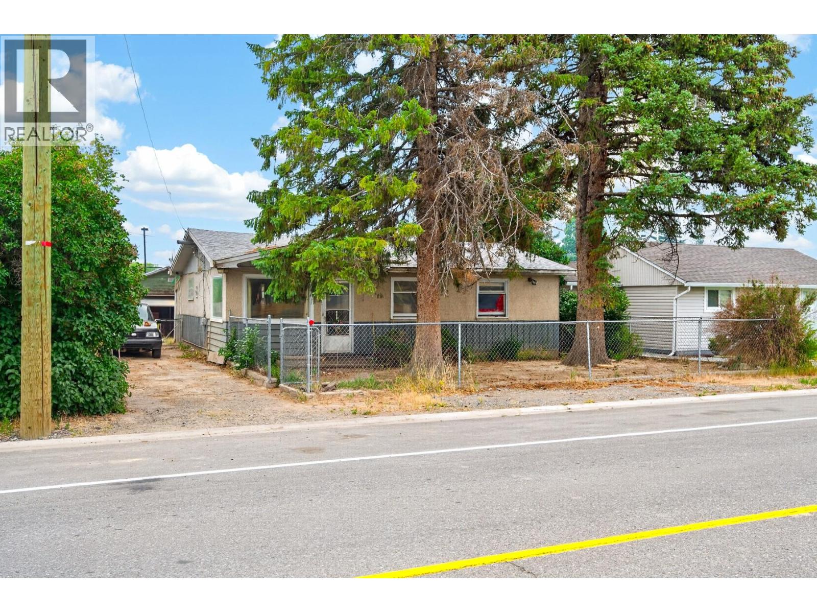 1637 Coldwater Avenue - 1