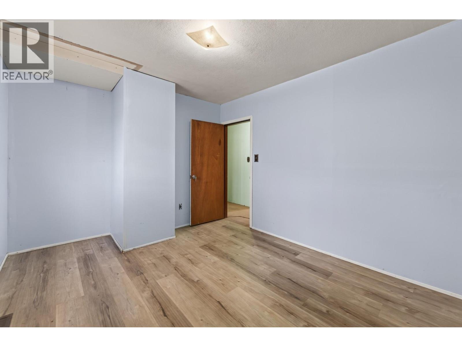 1637 Coldwater Avenue - 15