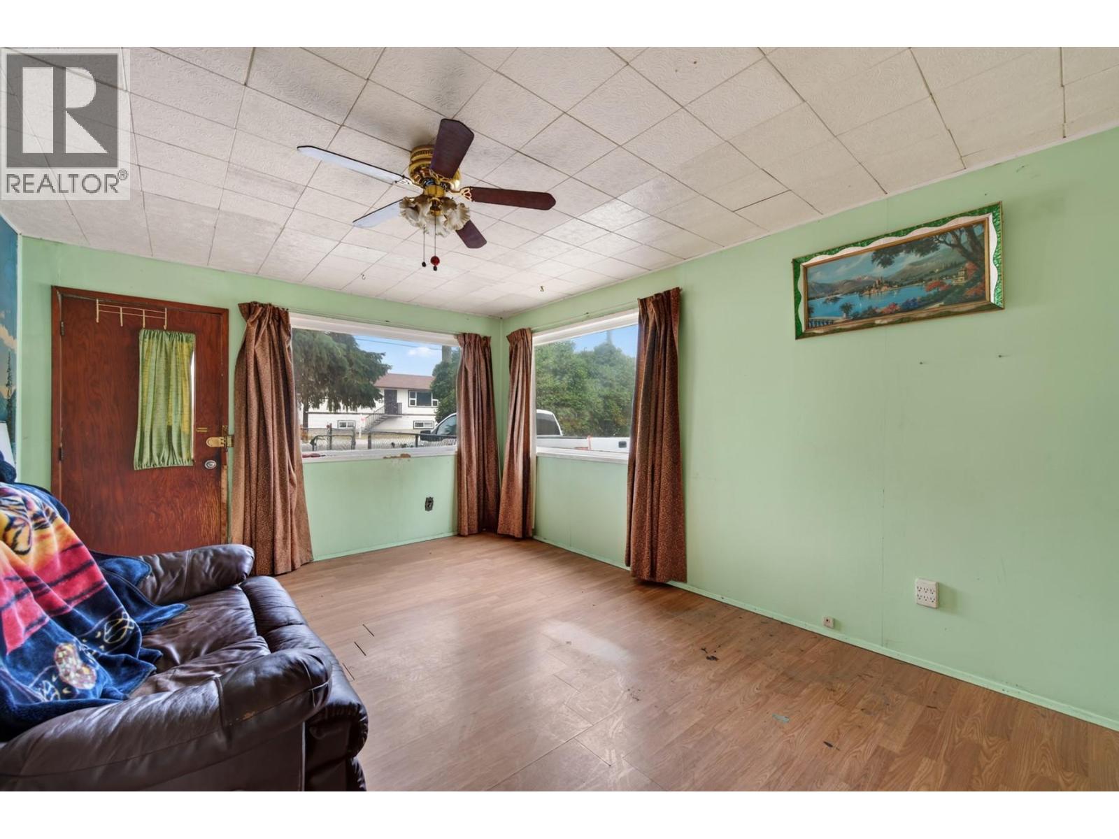1637 Coldwater Avenue - 5