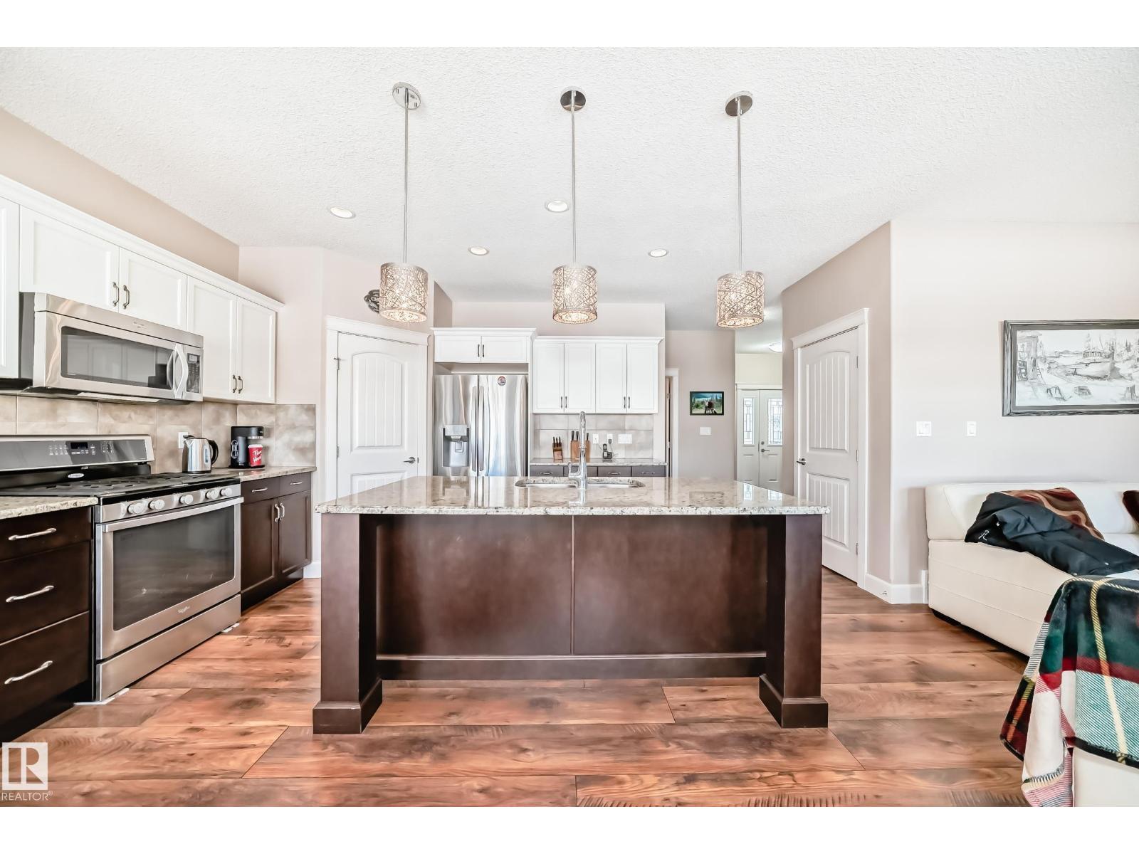 16520 136 ST NW - 5