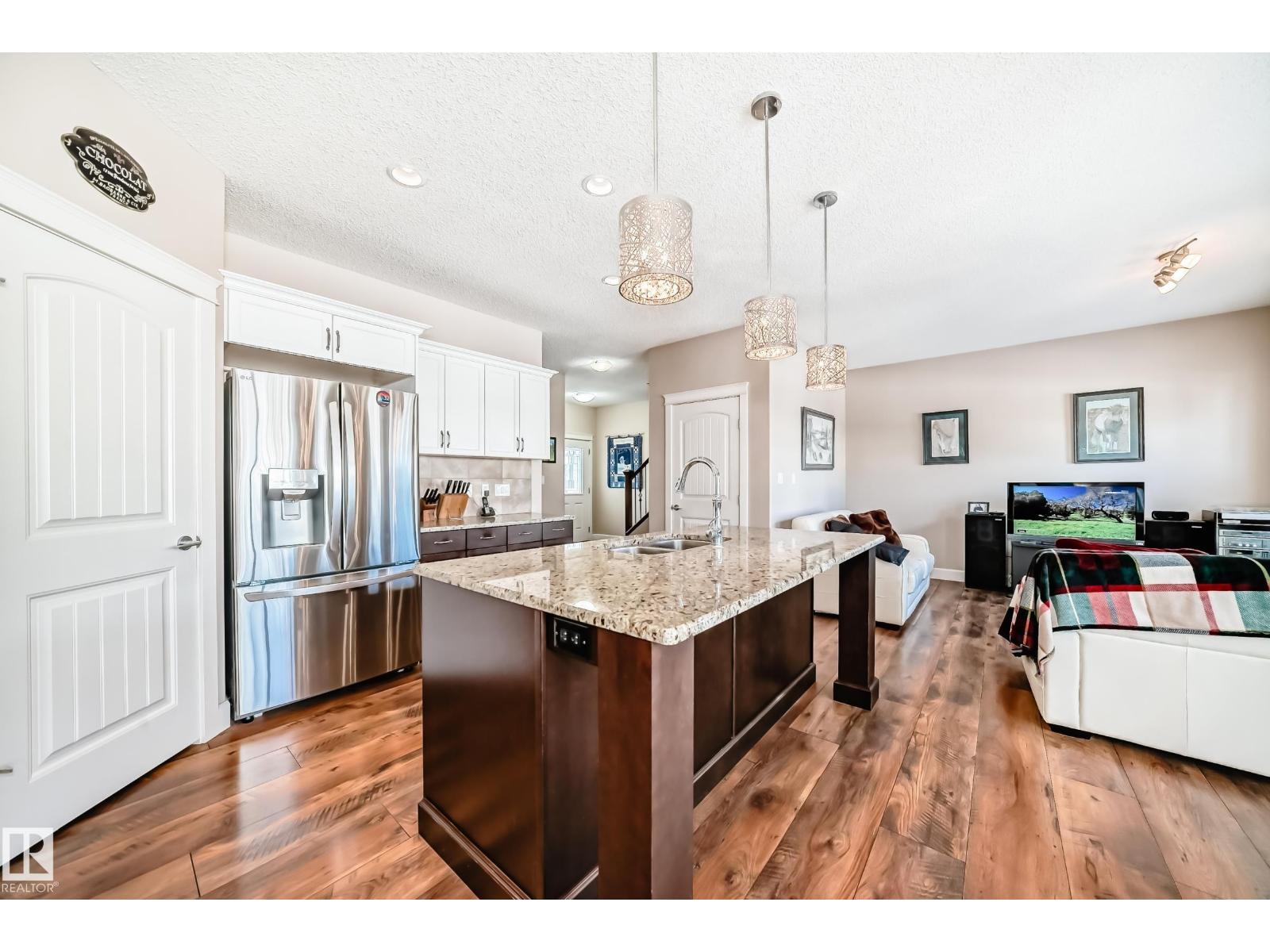 16520 136 ST NW - 6