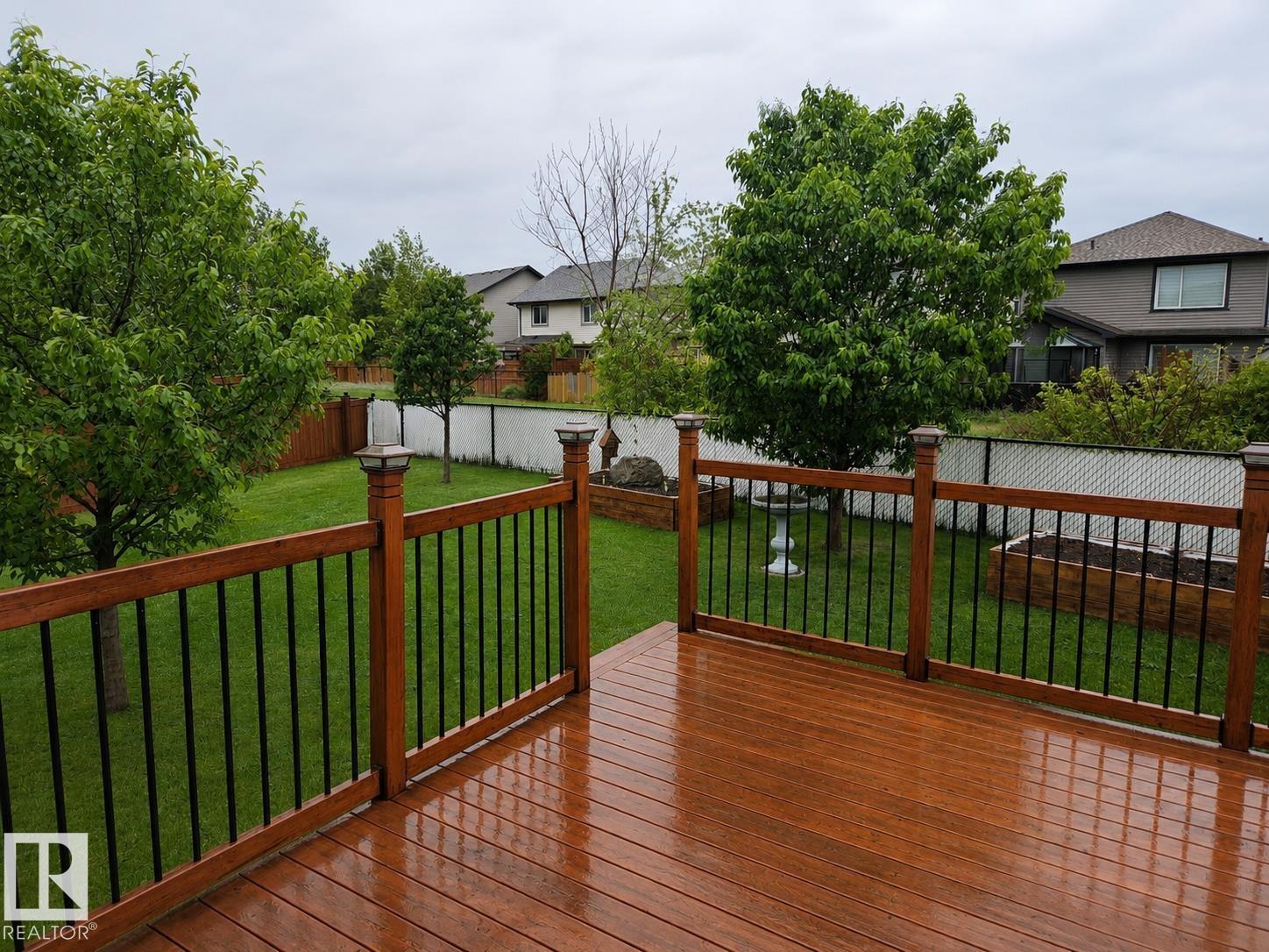 16520 136 ST NW - 29