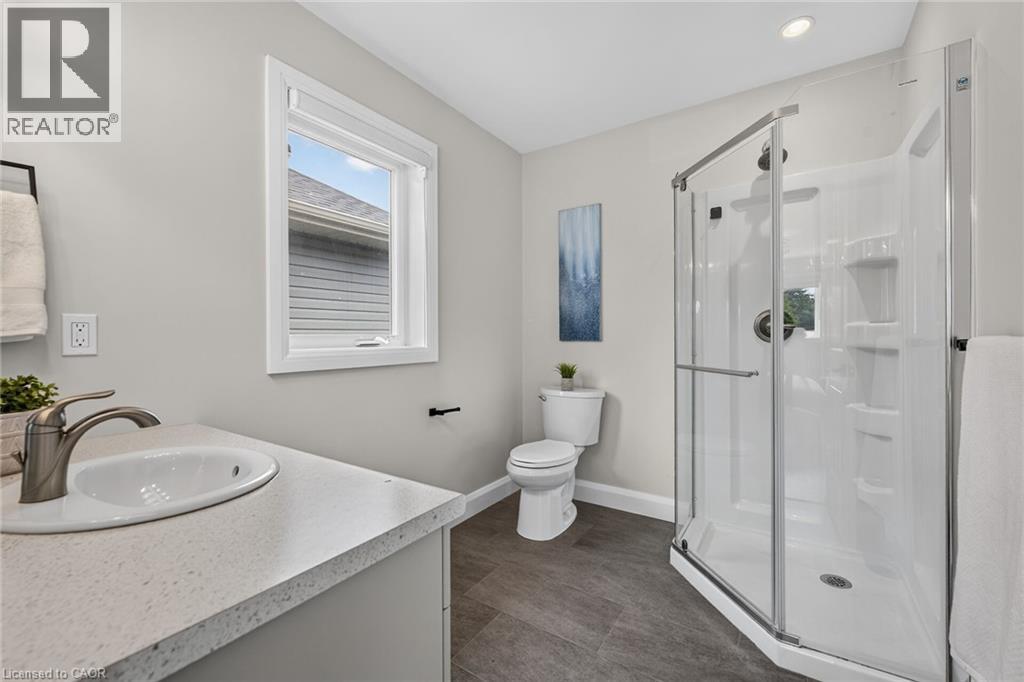 822 MAIN Street - 32