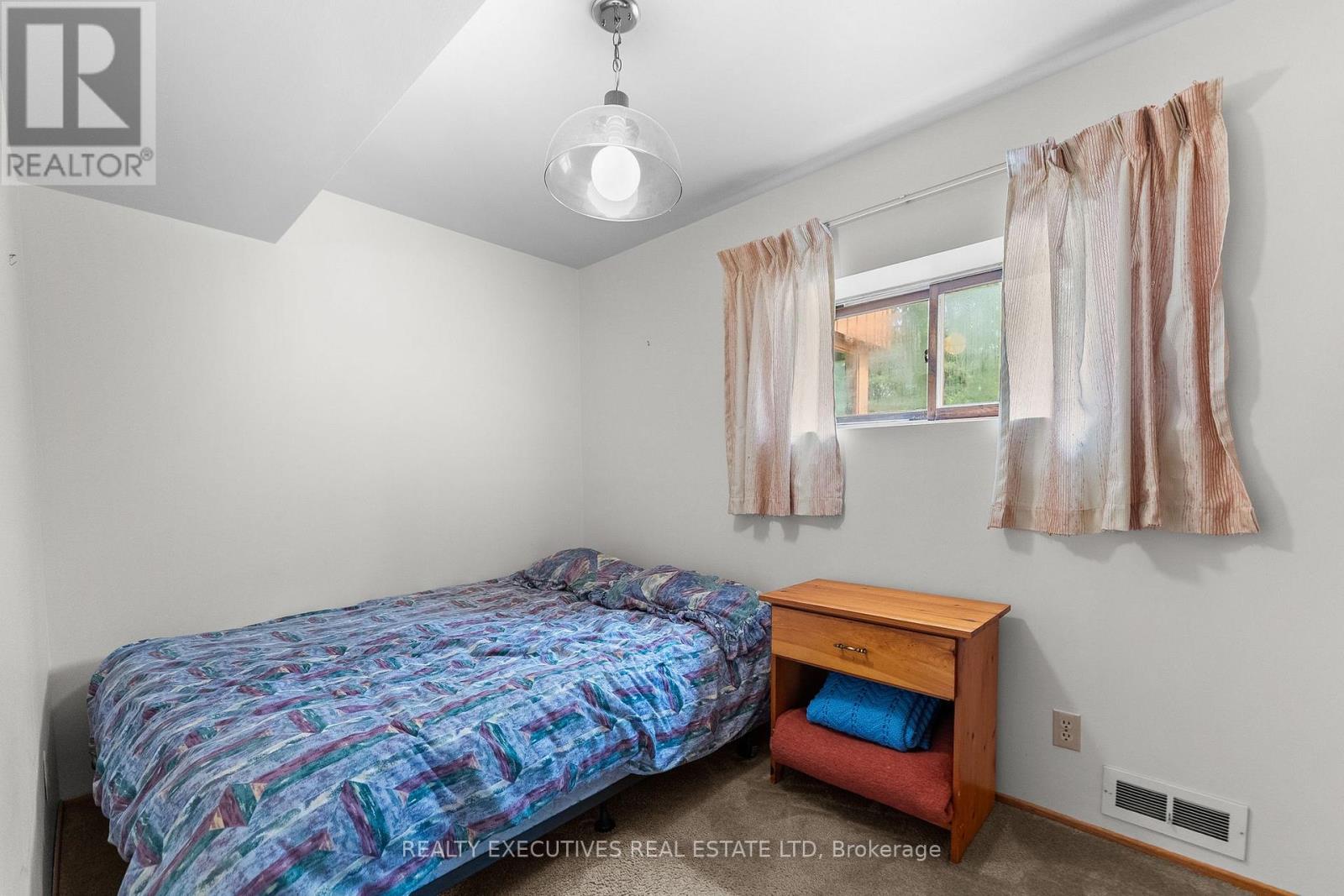 785 BOUNDARY ROAD - 26