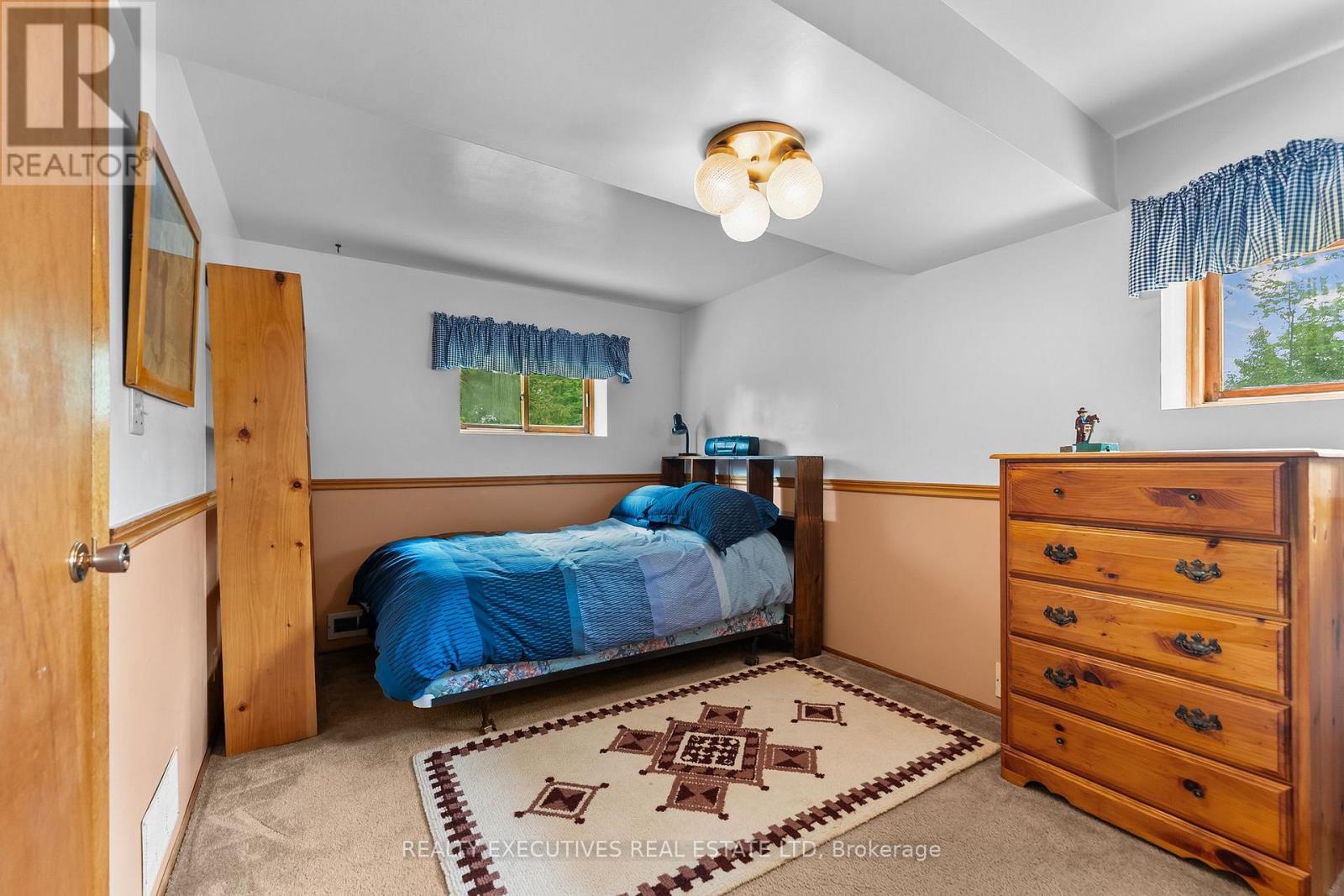 785 BOUNDARY ROAD - 27
