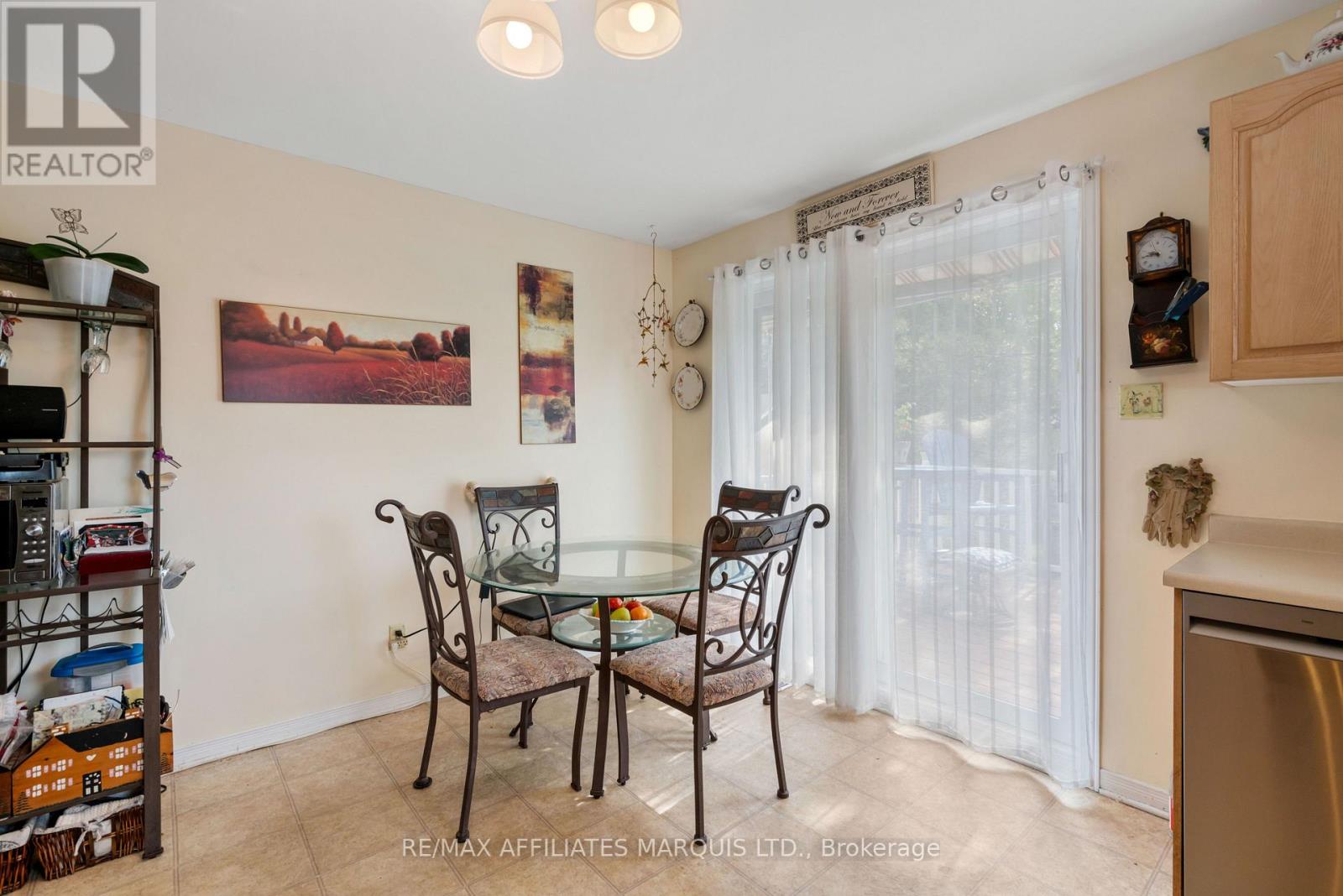 6287 GRAHAM COURT - 14