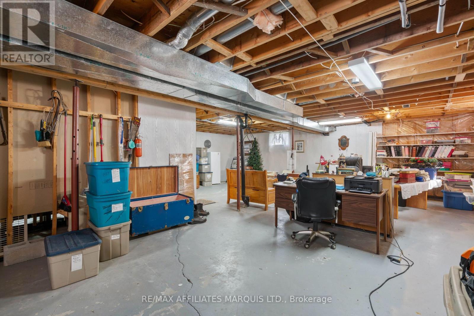 6287 GRAHAM COURT - 23