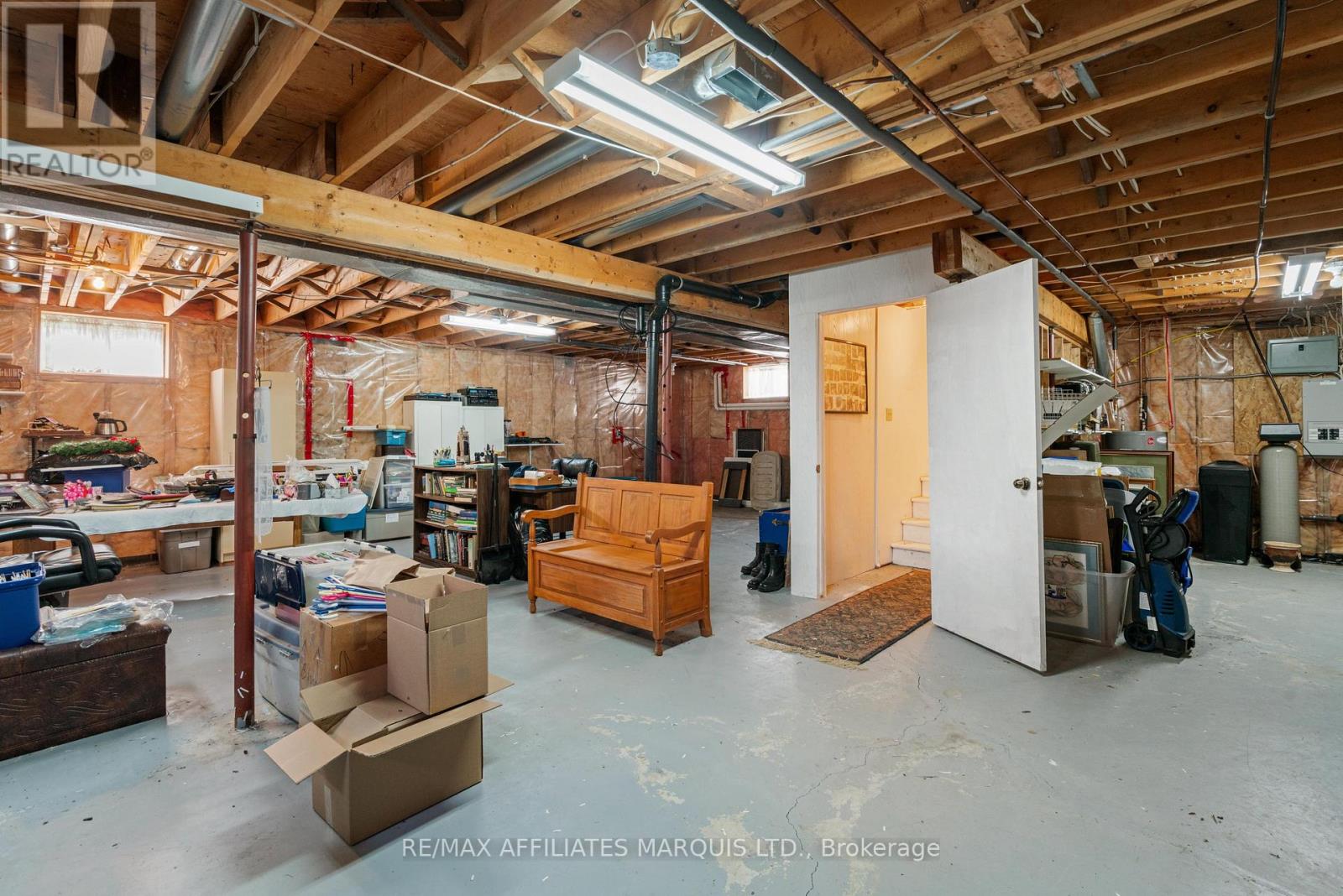 6287 GRAHAM COURT - 24