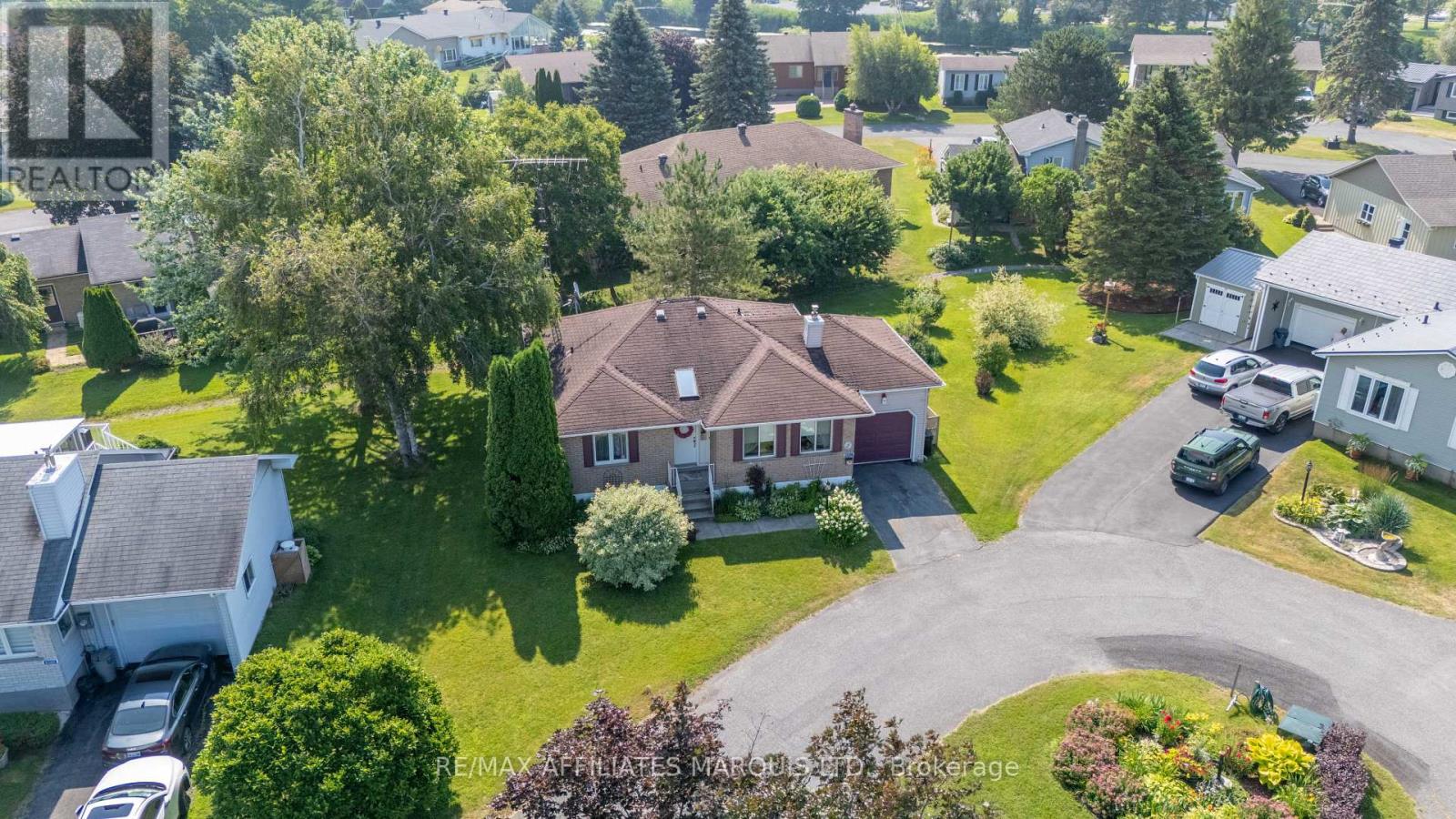 6287 GRAHAM COURT - 32