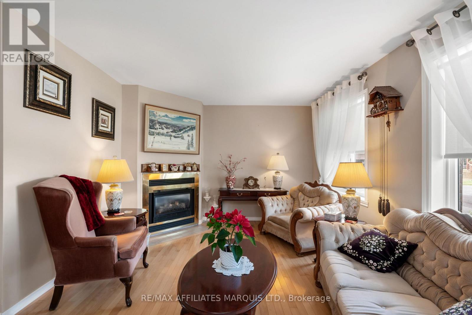 6287 GRAHAM COURT - 4