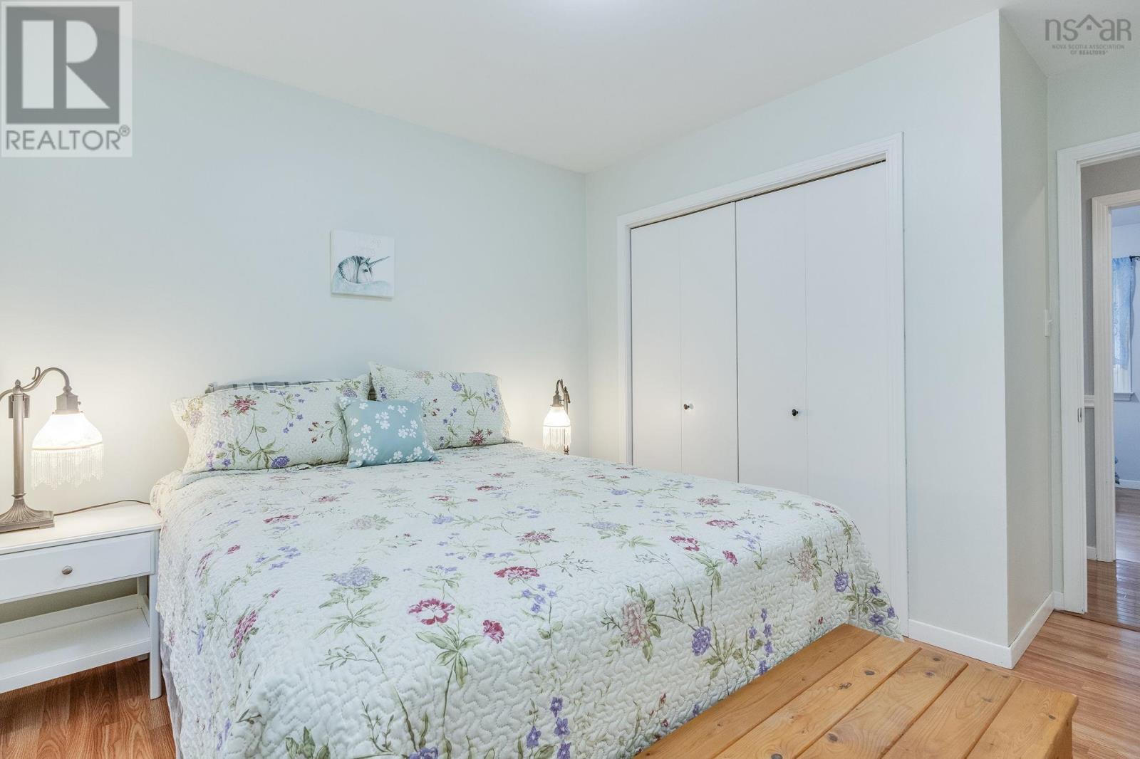 15 Fowler Court - 21