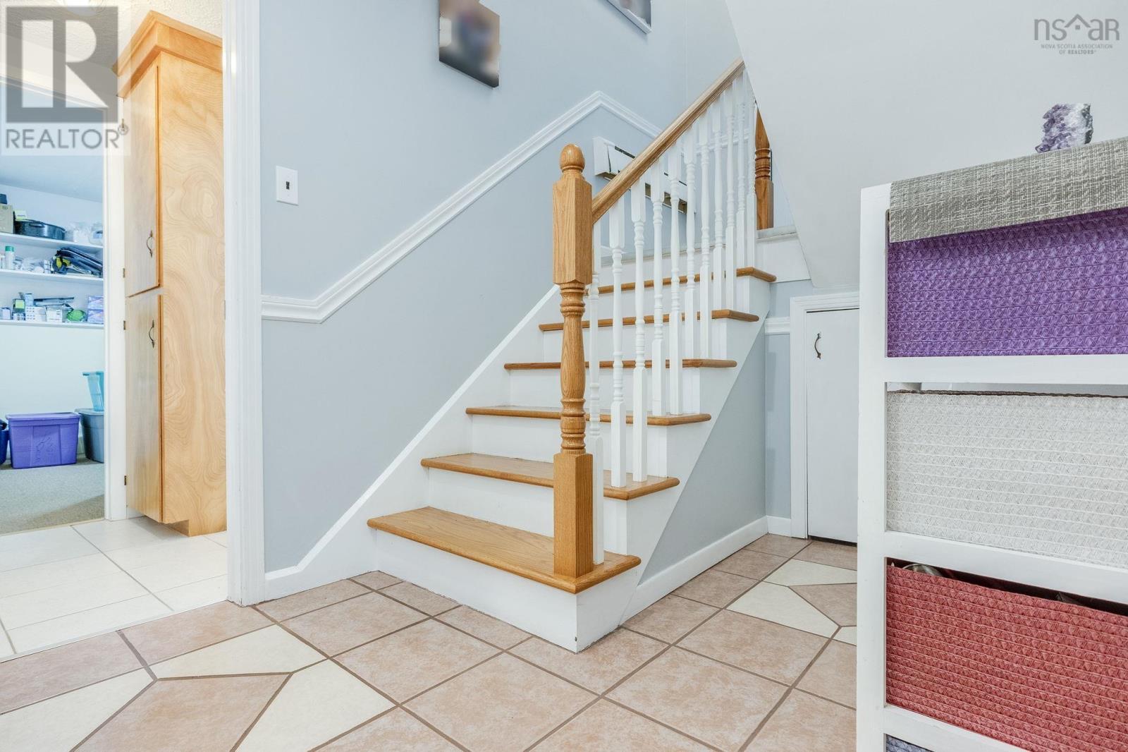 15 Fowler Court - 27