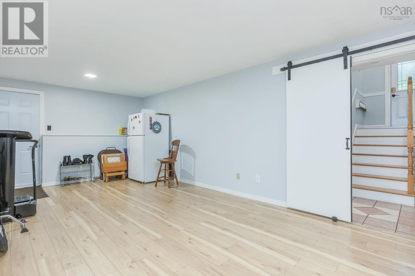 15 Fowler Court - 33