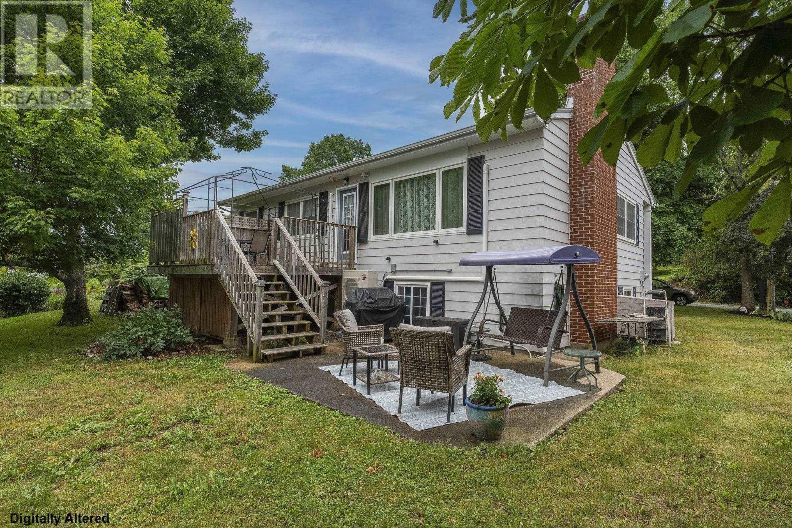 15 Fowler Court - 42