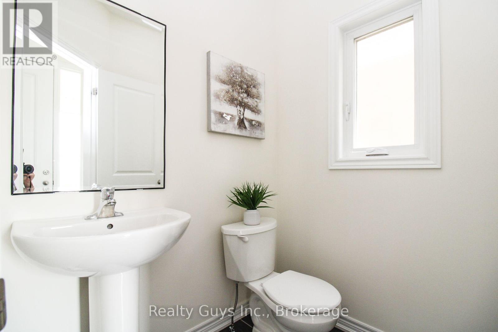 706 LATIMER WAY - 16