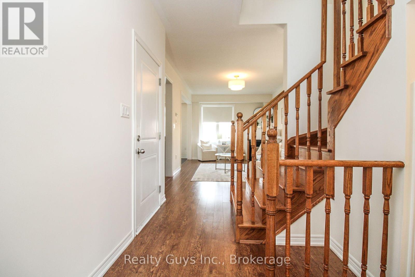 706 LATIMER WAY - 17